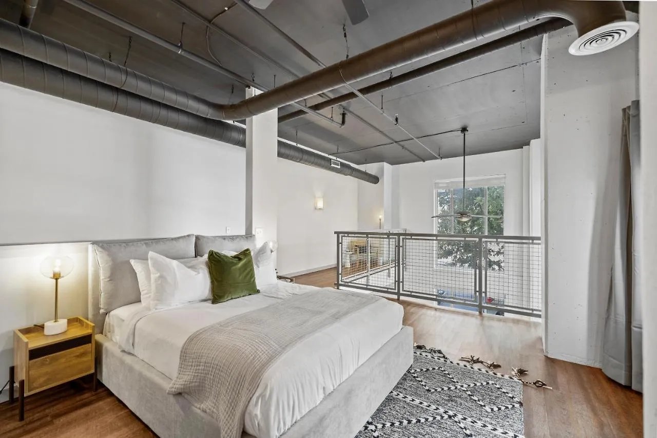 Placemakr Music Row Hotel Nashville